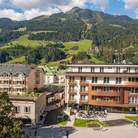 Aktiv- & Gesundheitsresort Das Gxund - Thermeneintritt Inklusive Бад Хофгащайн Екстериор снимка