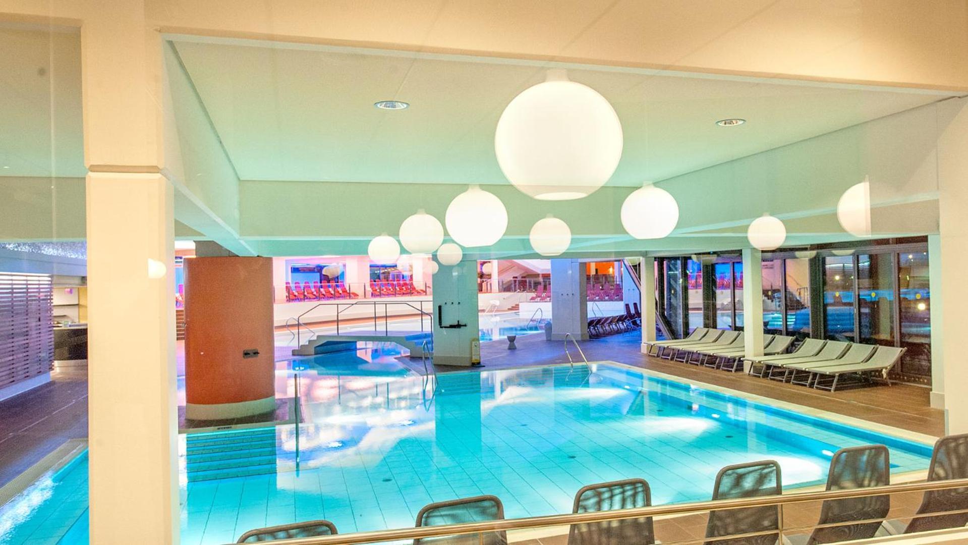 Aktiv- & Gesundheitsresort Das Gxund - Thermeneintritt Inklusive Бад Хофгащайн Екстериор снимка